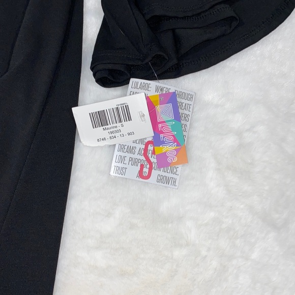 LulaRoe Maurine Dress Size Small, Solid - Black - Picture 4 of 4